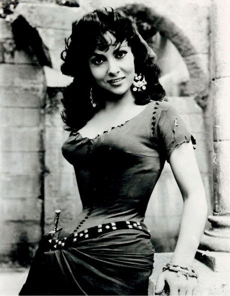 Luiđina „Đina” Lolobriđida, Gina Lollobrigida Luiđina „Đina” Lolobriđida, Gina Lollobrigida