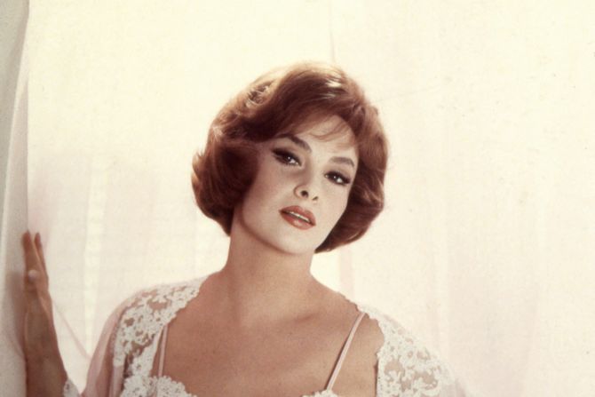 Luiđina „Đina” Lolobriđida, Gina Lollobrigida