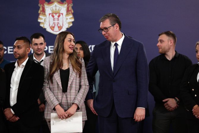 VUCIC ROMI BARVALIPE