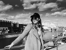 zena, moda, kačket, kaput, stil