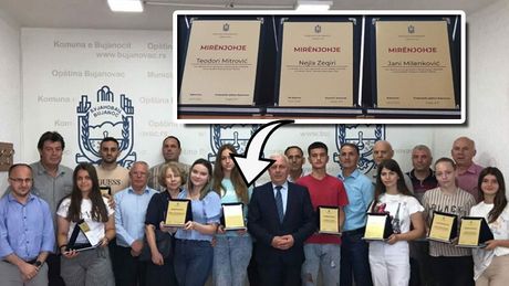 Bujanovac Škola Đaci Nagip Arifi zahvalnice na albanskom jeziku Fičer