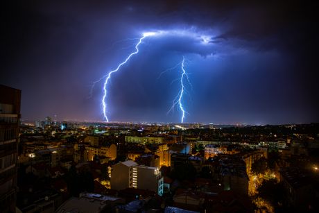Nevreme Beograd, munje gromovi, kiša, oluja