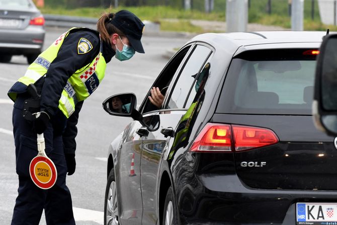 Hrvatska policija saobraćajna saobraćajac