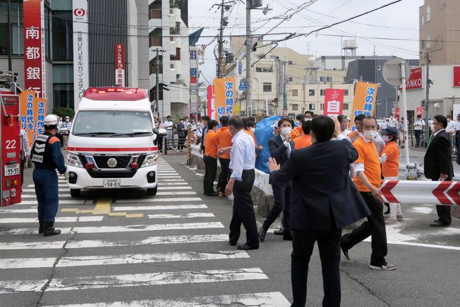 Atentat na Šinza Šinzo Abea bivšeg premijera Japana