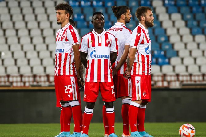 FK Crvena zvezda novi dresovi