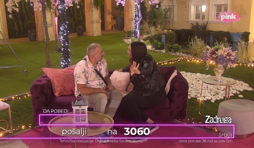 Malo ko zna čime se bavi žena Mikija Đuričića: Angelina radi na dva mesta i ne eksponira se javno