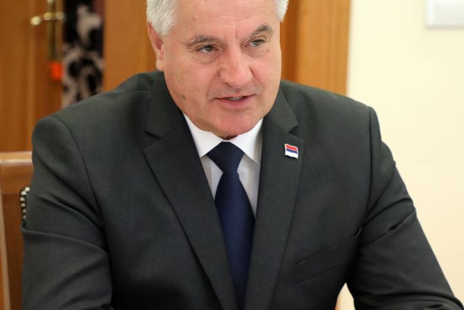 BRNABIC VISKOVIC SASTANAK BRNABIC VISKOVIC SASTANAK