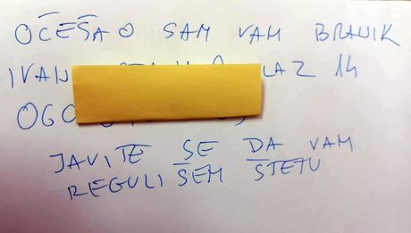 Automobil branik komšija poruka