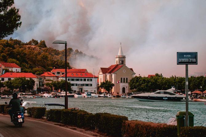 SIBENIK POZAR