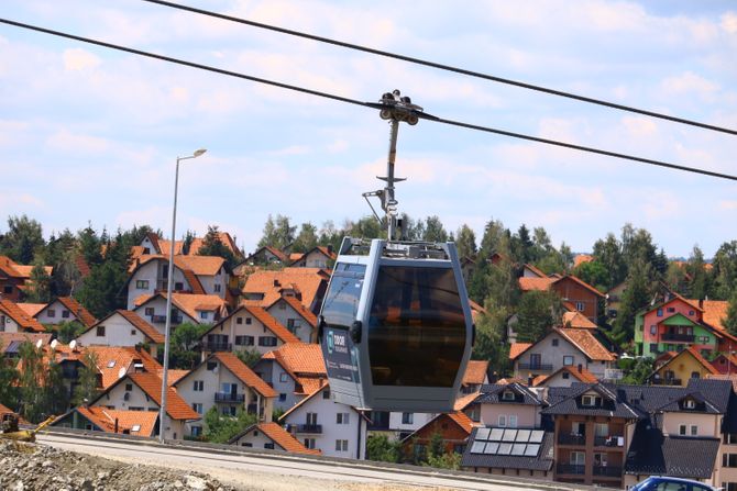 Gold gondola Zlatibor Gold gondola Zlatibor