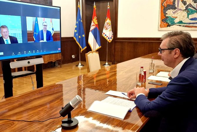 Vucic sa potpredsednikom Evropske komisije