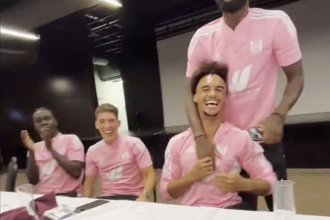 fk fulam, Antoni Robinson fk fulam, Antoni Robinson