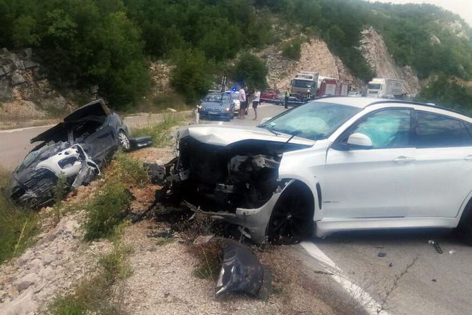 Saobraćajna nesreća, udes, saobraćajka, Dve osobe poginule u nesreći na putu Nikšić-Vilusi