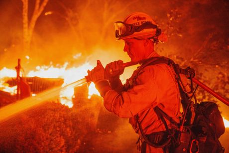 Kalifornija požar vatrogasci