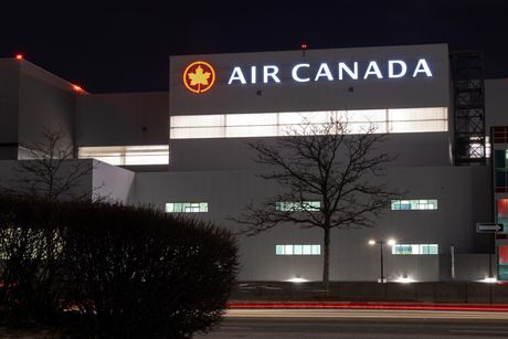 Toronto aerodrom, Pearson International Airport Kanada