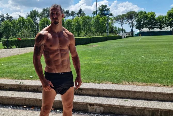 Zlatan Ibrahimović, FK Milan Zlatan Ibrahimović, FK Milan