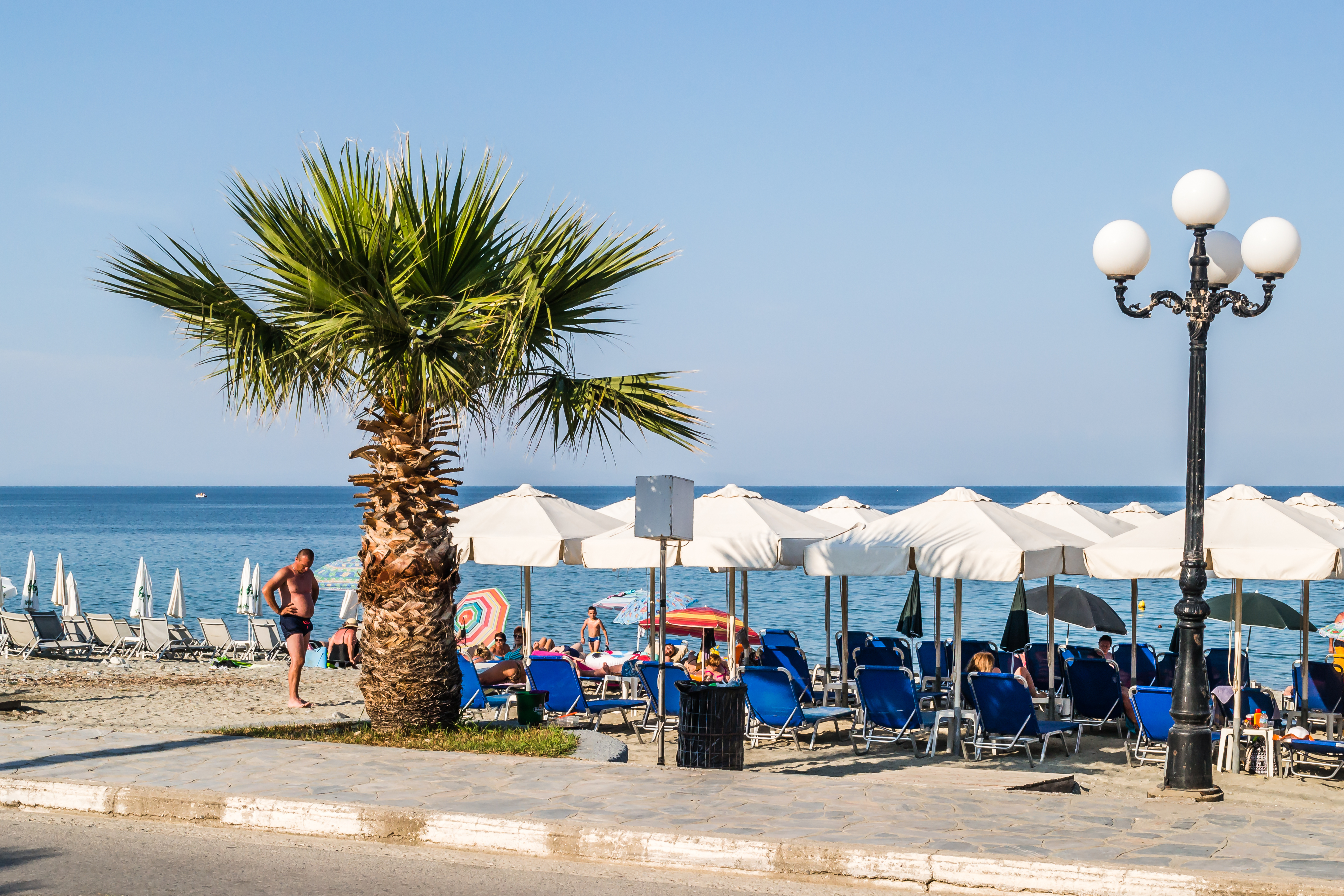 Drama na plaži u Grčkoj! Srpkinja doživela moždani udar, pa srčani zastoj - borba za život trajala satima