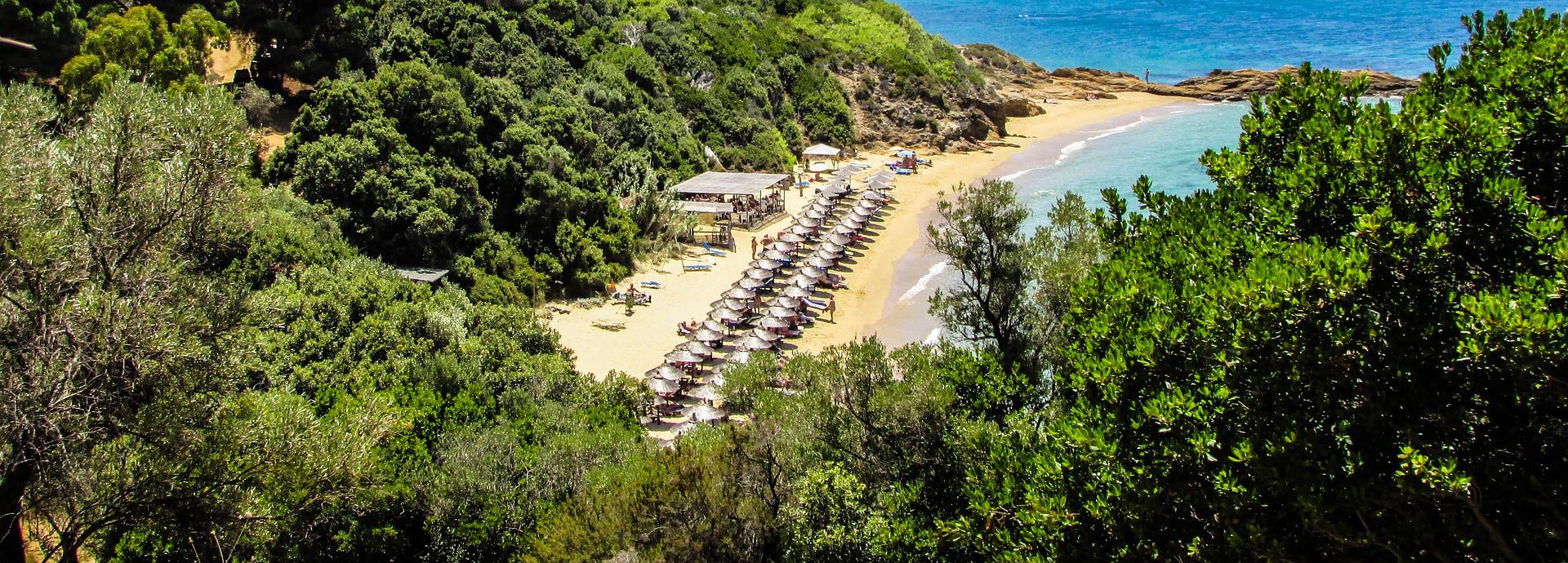 ALARM NA KORČULI Neko snima nudiste pomoću drona: "Ne osećamo se sigurno"