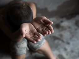 Dete koje prosi, prosjak