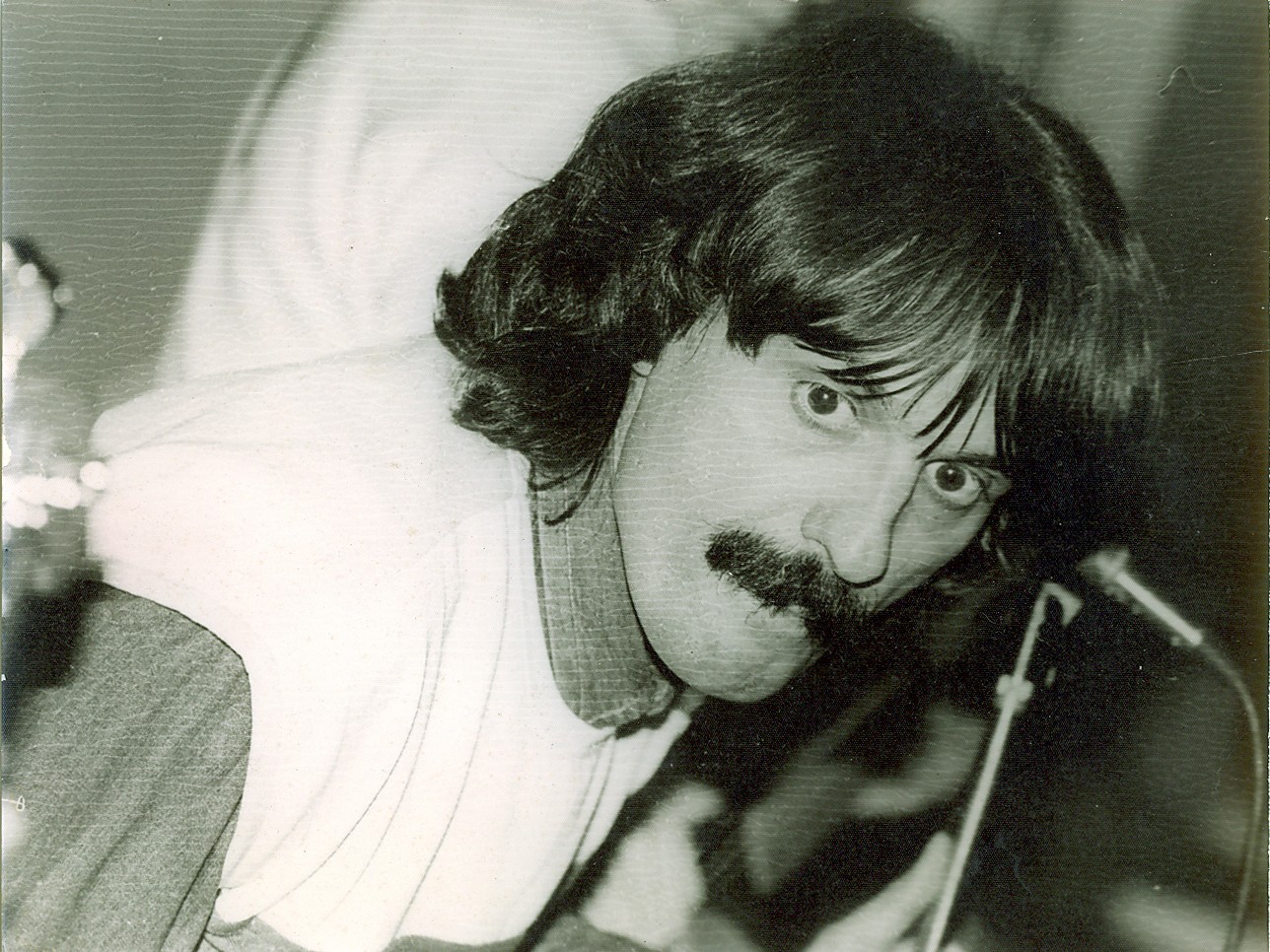 Pevao je dok je išao na terapije, umro s 35: Omiljeni jugoslovenski pevač 15 godina živeo sa teškom bolešću