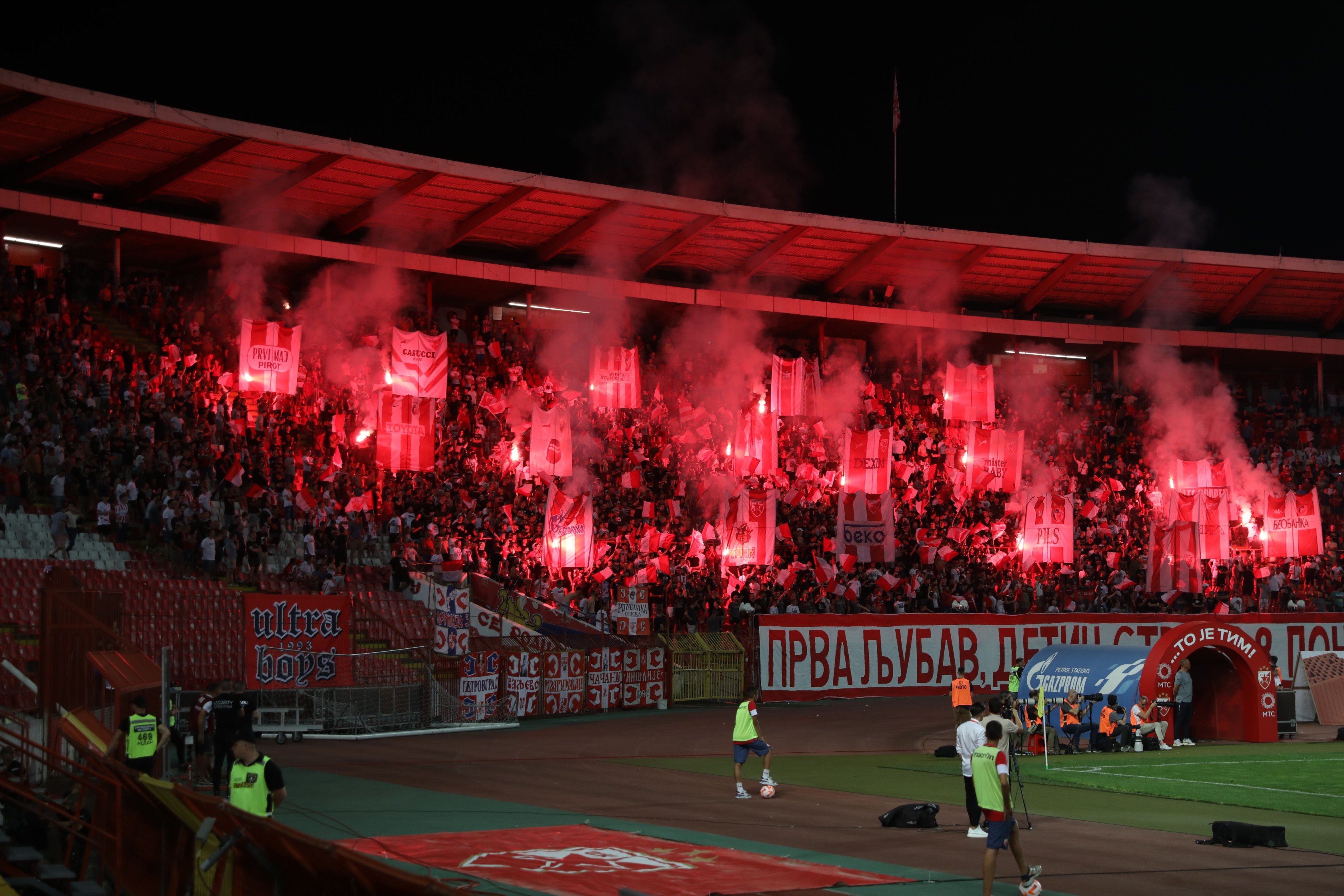 FK Crvena Zvezda bez zvezda poražena od FK Bor1919. Golman