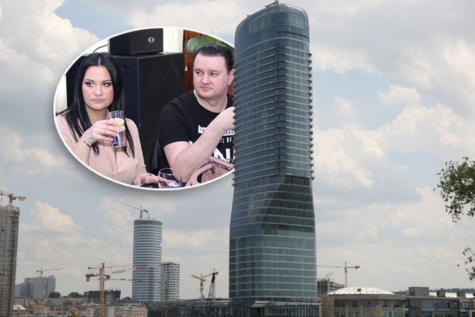 Kula Beograd, Jana Todorović sa suprugom Kula Beograd, Jana Todorović sa suprugom
