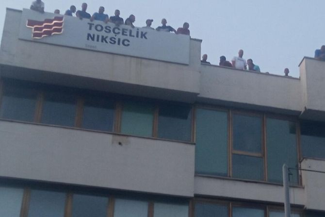 Radnici u železari Nikšić Radnici u železari Nikšić