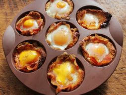 Tostirana slanina i jaja