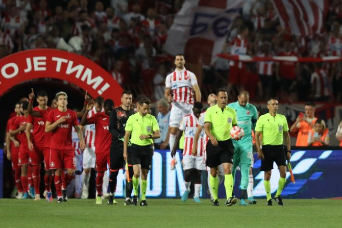 FK Crvena zvezda - FK Pjunik