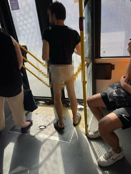 Čovek u donjem vešu Čovek u donjem vešu