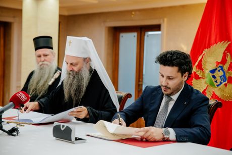 Podgorica Temeljni ugovor između Crne Gore i Srpske pravoslavne crkve , mitropolit Joanikije, Porfirije i Dritan Abazović