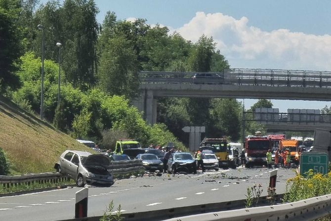 Saobraćajna nesreća Hrvatska kod Karlovca