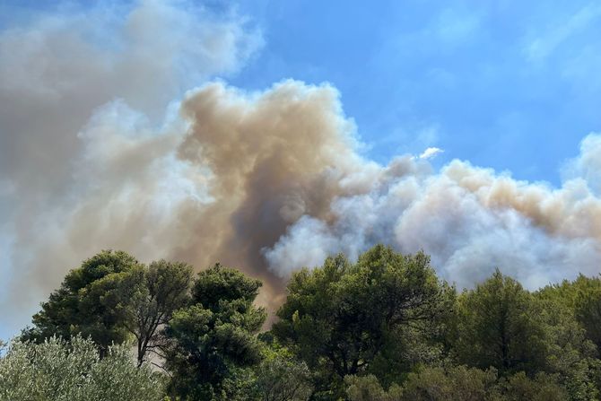 Požar, Hvar