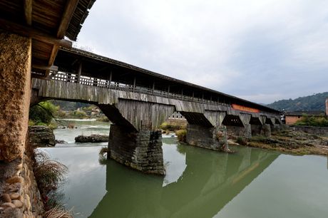 Najduži drveni most Vanan Kina