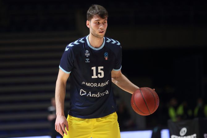 Mario Nakić Mario Nakić
