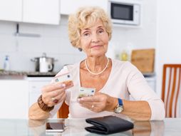 Baba, baba, pare, novac