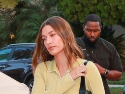 Džastin Hejli Biber Justin Hailey Bieber