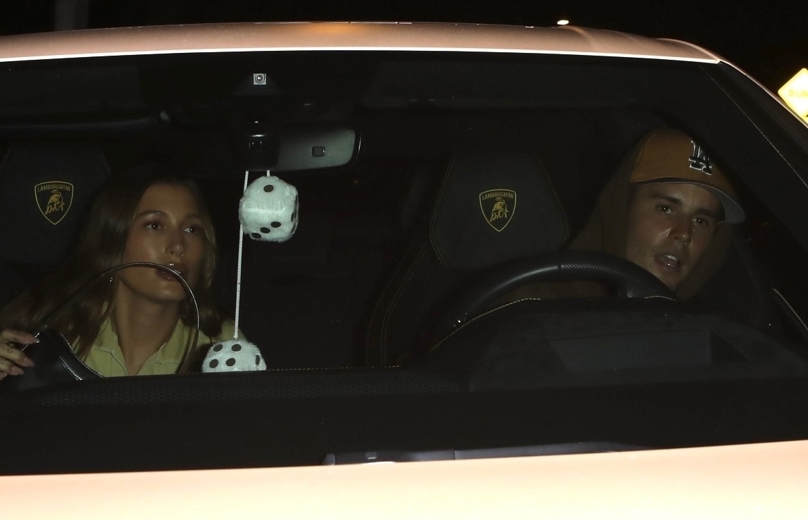 IZBILA TUČA PESNICAMA NAKON OSKARA? Džastin Biber uleteo u žestoku raspravu, a on ga je "stvorio"