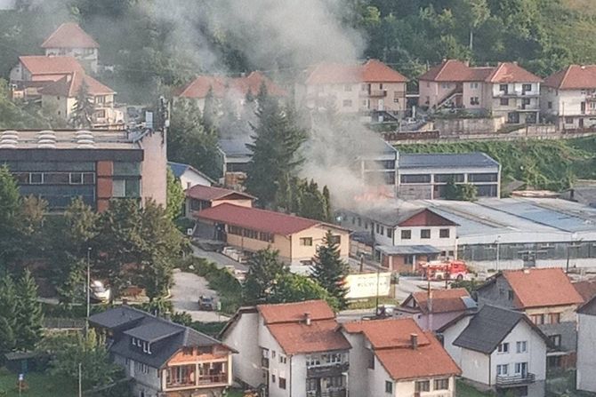 Požar, Nova Varoš, napuštena fabrika