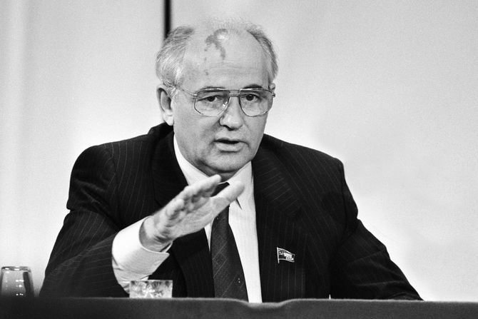 Mikhail Gorbachev Mihail Gorbačov