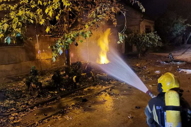 Zemun požar vatrogasci