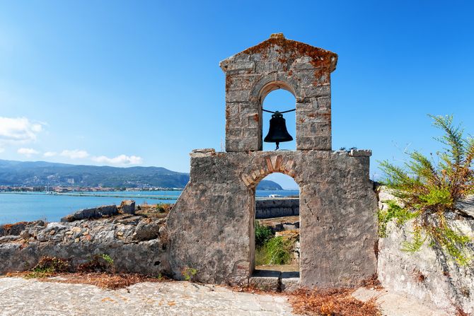 Crkva i dvorac Agia Mavra, Lefkada, Grčka Crkva i dvorac Agia Mavra, Lefkada, Grčka