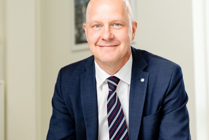 Lars Petersson, Velux Lars Petersson, Velux
