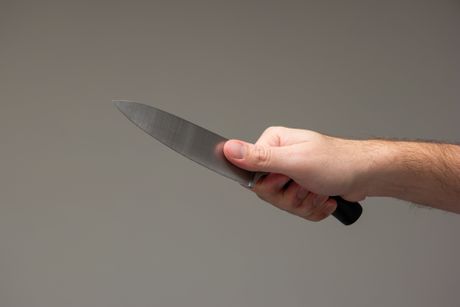 Napad nožem