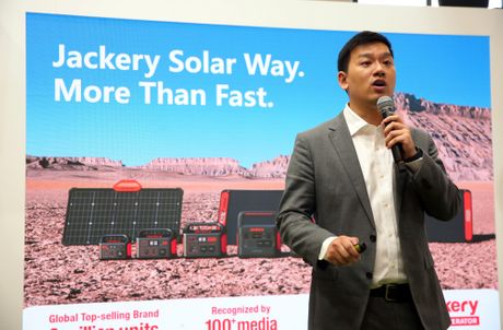 IFA Solarni paneli, Berlin, Ricky Ma, CEO Jackery