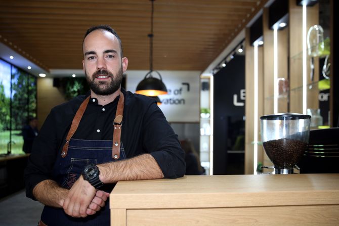 Nemanja Crnomarković, barista, IFA Tesla