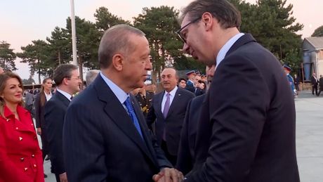 Vučić ispratio Erdogana