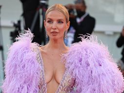 Leonie Hanne, Leoni Hane