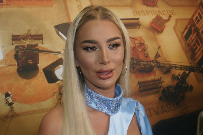 Aleksandra Nikolić Aleksandra Nikolić