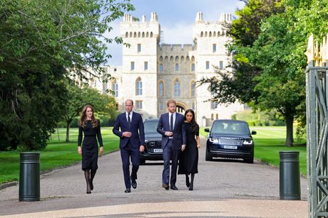 Princevi Vilijam I Hari i princeza Kejt Midlton i Megan Markl, sahrana kraljice Elizabete Princevi Vilijam I Hari i princeza Kejt Midlton i Megan Markl, sahrana kraljice Elizabete